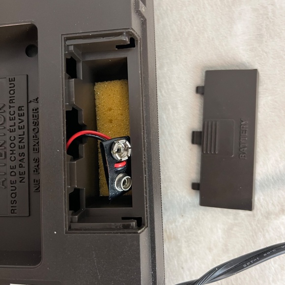 VTG General Electric GE Digital Alarm Clock Radio Model 7-4634B AM/FM Works Well - Picture 12 of 12